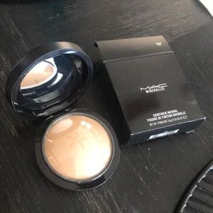 Mac mineralize skinfinish natural in medium plus
